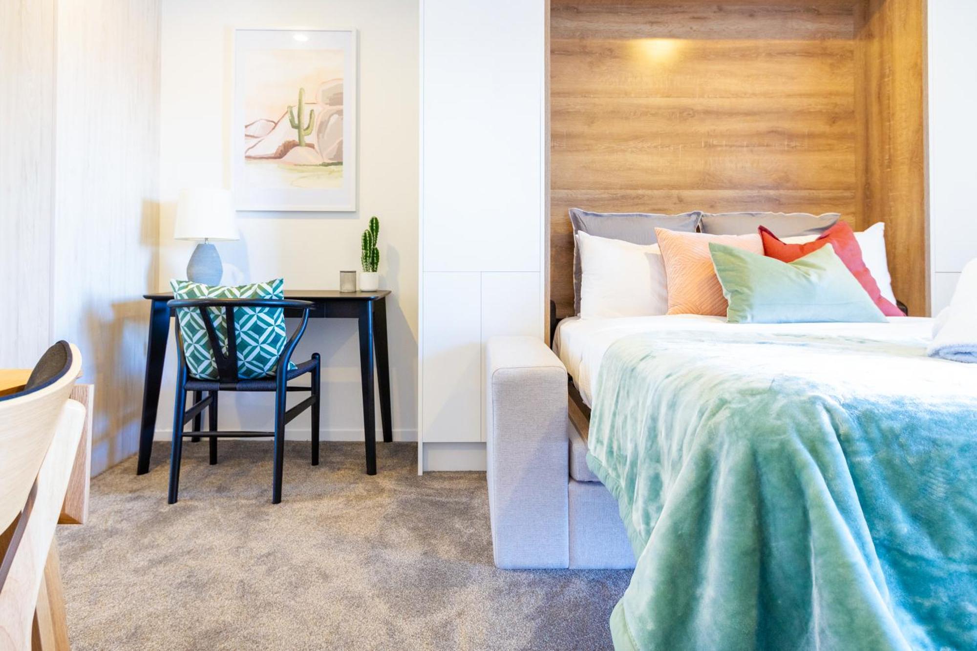 City Living: Upper Studio Haven On Wilmer 크라이스트처치 외부 사진